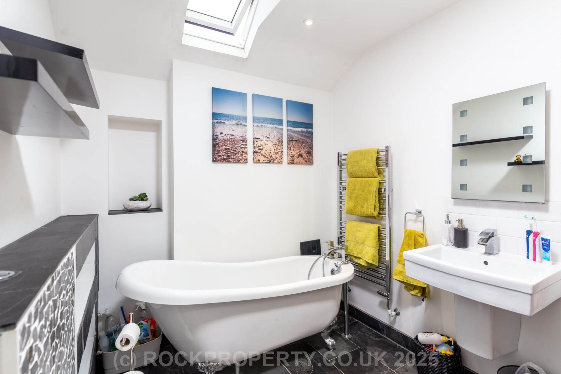 FABULOUS 3 BED FAMILY HOME, La Route De Beaumont, St Peter, Image 19