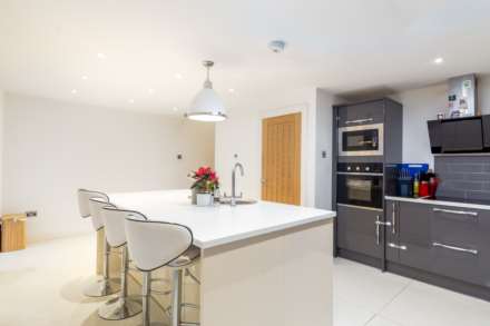 FABULOUS 3 BED FAMILY HOME, La Route De Beaumont, St Peter, Image 2