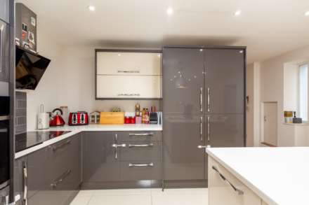 FABULOUS 3 BED FAMILY HOME, La Route De Beaumont, St Peter, Image 5