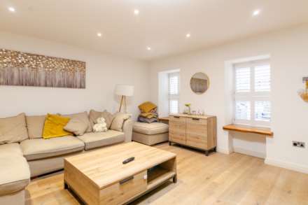 FABULOUS 3 BED FAMILY HOME, La Route De Beaumont, St Peter, Image 9