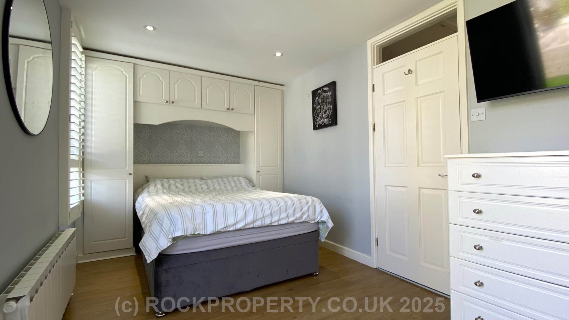 QUAINT 2 BED COTTAGE + GARDEN & TERRACE, Winchester Street, St Helier, Image 15