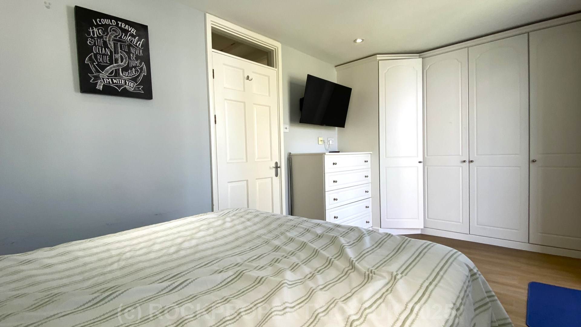 QUAINT 2 BED COTTAGE + GARDEN & TERRACE, Winchester Street, St Helier, Image 16