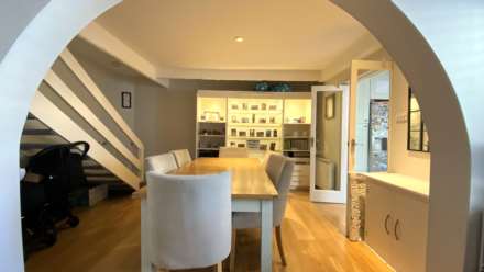 QUAINT 2 BED COTTAGE + GARDEN & TERRACE, Winchester Street, St Helier, Image 6