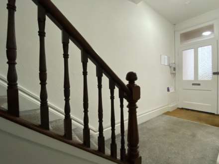 IMMACULATE 1 BED STUDIO FLAT, St Marks Road, St Helier, Image 2