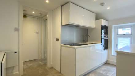 IMMACULATE 1 BED STUDIO FLAT, St Marks Road, St Helier, Image 4
