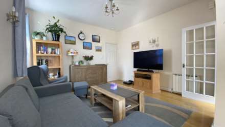 MODERN 2 BED 2 BATH HOUSE, Stopford Road, St Helier, Image 6