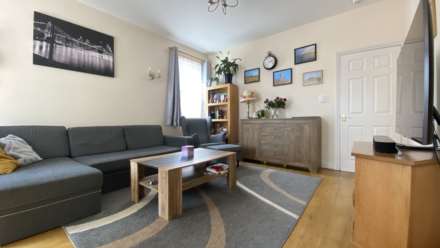 MODERN 2 BED 2 BATH HOUSE, Stopford Road, St Helier, Image 7