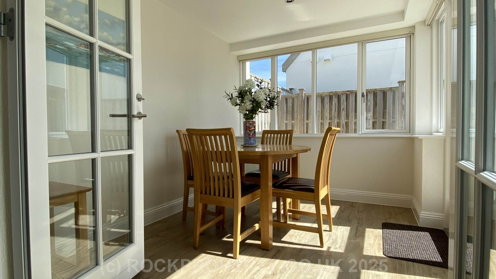 IMMACULATE DETACHED 2 BED 2 BATH HOME, Antoinette Gardens, St Saviour, Image 10