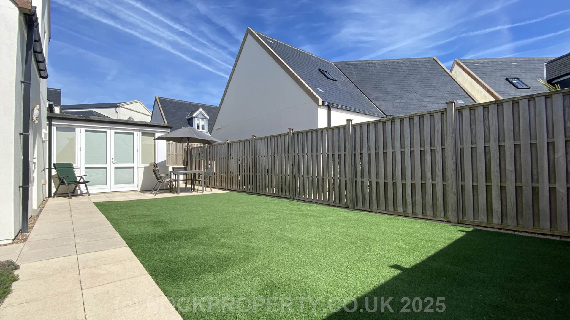 IMMACULATE DETACHED 2 BED 2 BATH HOME, Antoinette Gardens, St Saviour, Image 30