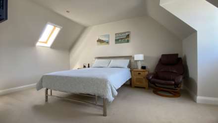 IMMACULATE DETACHED 2 BED 2 BATH HOME, Antoinette Gardens, St Saviour, Image 21