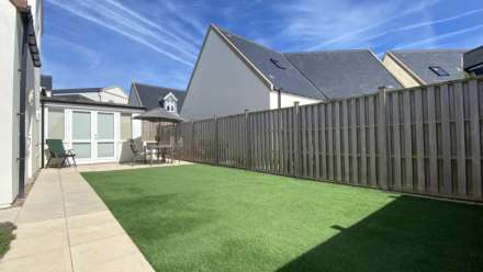 IMMACULATE DETACHED 2 BED 2 BATH HOME, Antoinette Gardens, St Saviour, Image 30