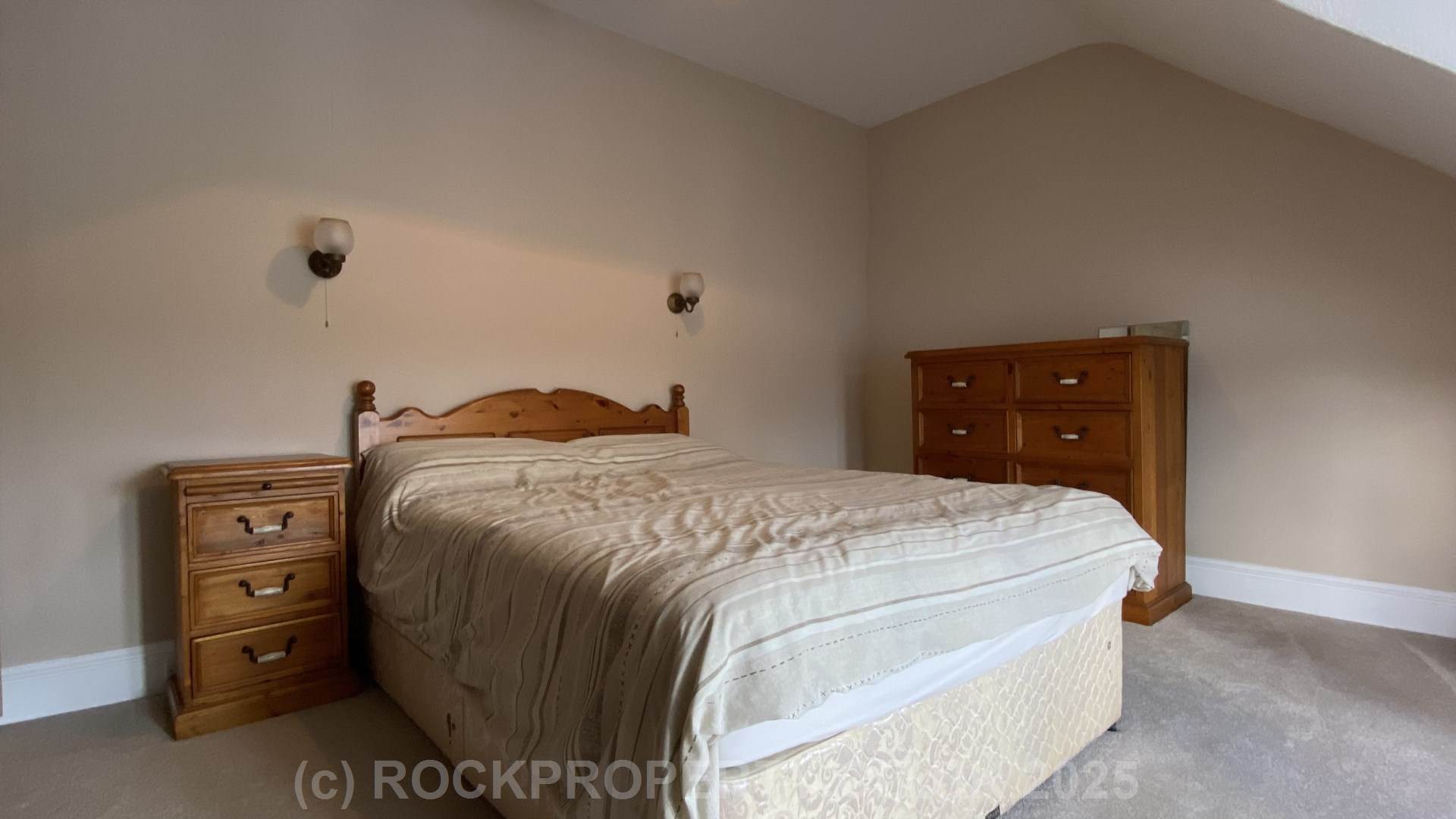 Sale Agreed by Rockproperty, Romney Villas, First Tower, Image 11
