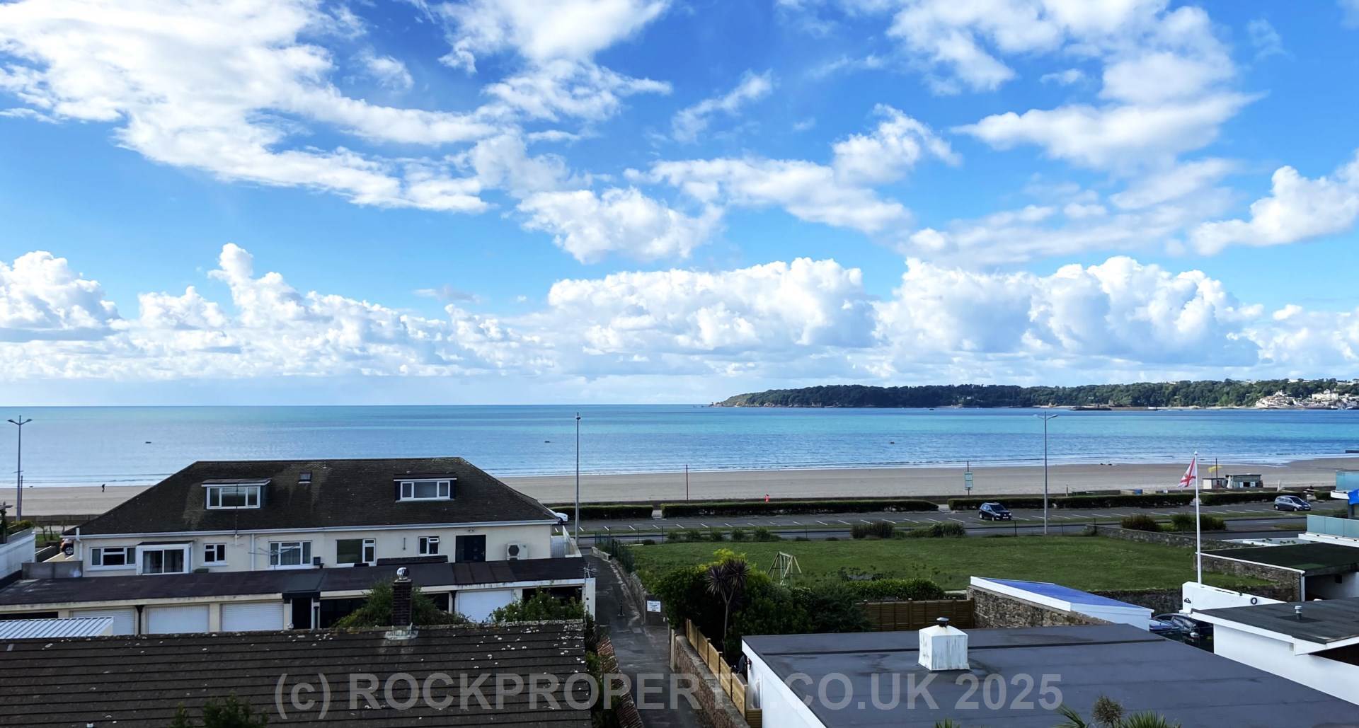 Sale Agreed by Rockproperty, Romney Villas, First Tower, Image 2