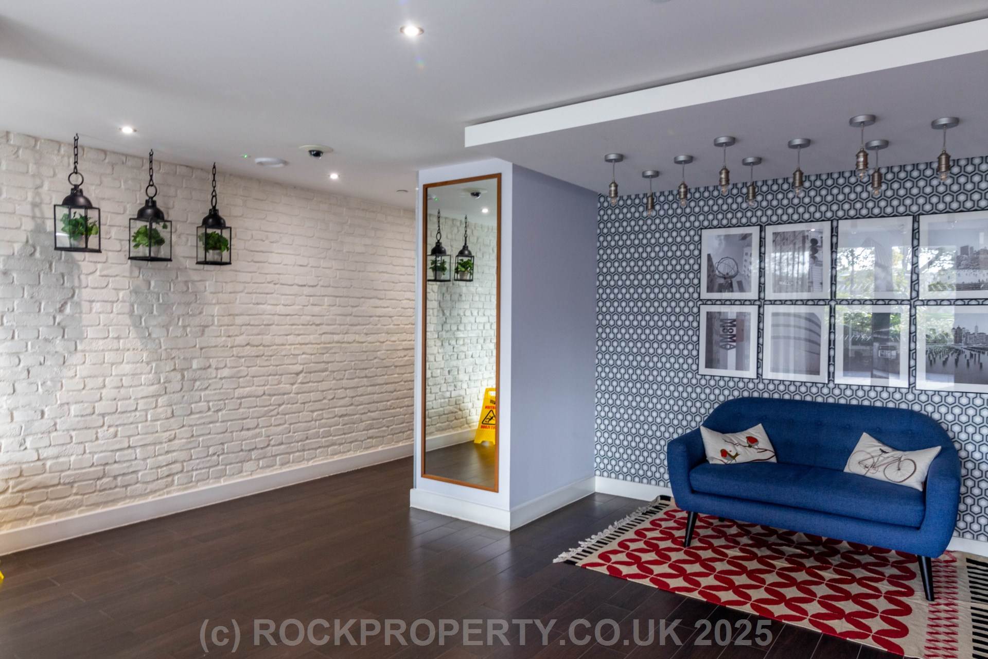 STUNNING MODERN 2 BED 2 BATH, W2 Westmount, Town Outskirts, Image 2
