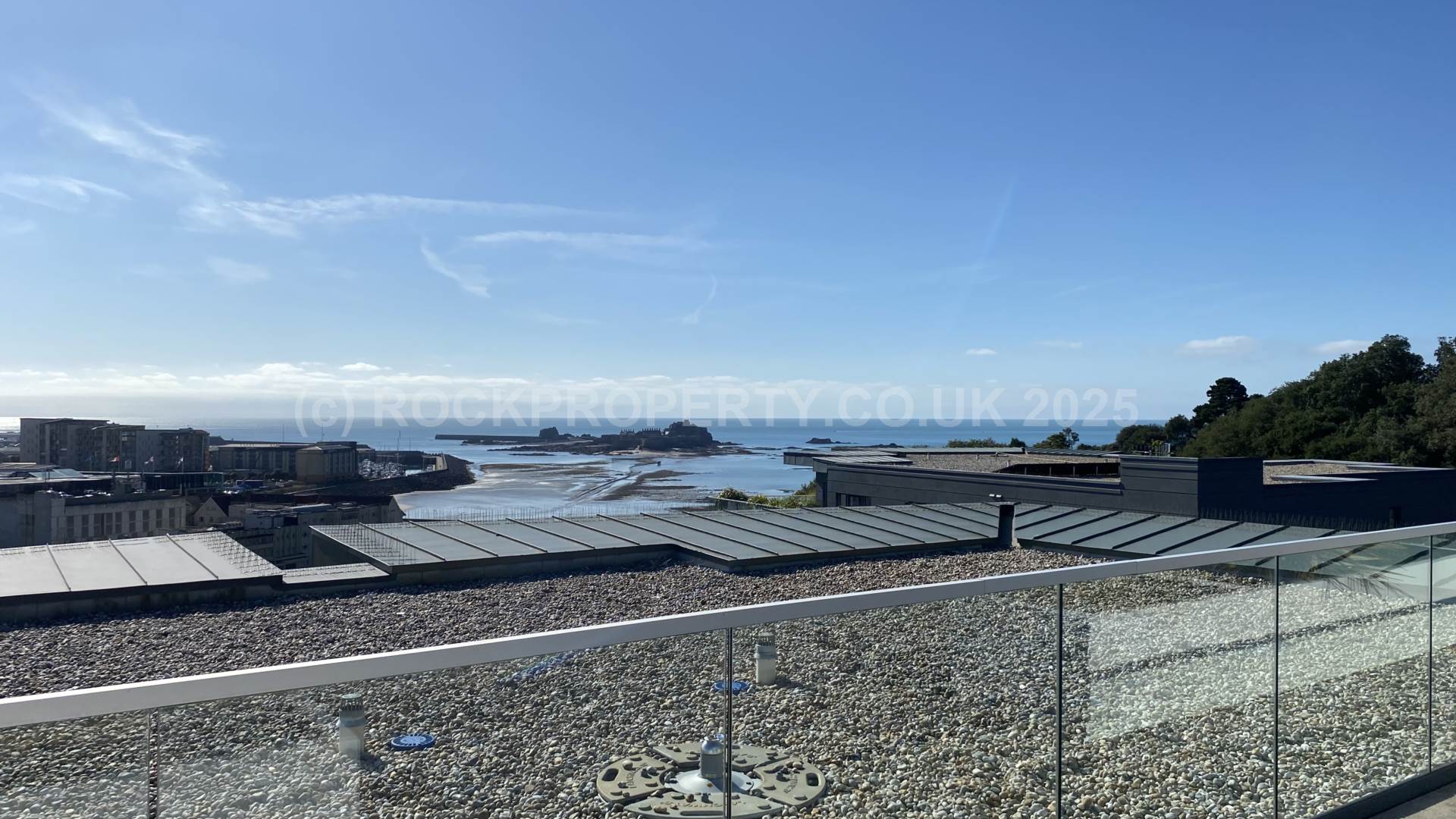 STUNNING MODERN 2 BED 2 BATH, W2 Westmount, Town Outskirts, Image 26