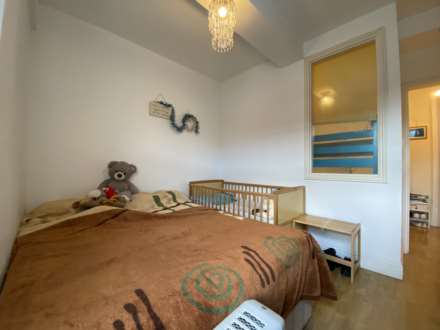 SPACIOUS ONE BEDROOM FLAT, Rigby Court, Town Outskirts, Image 7