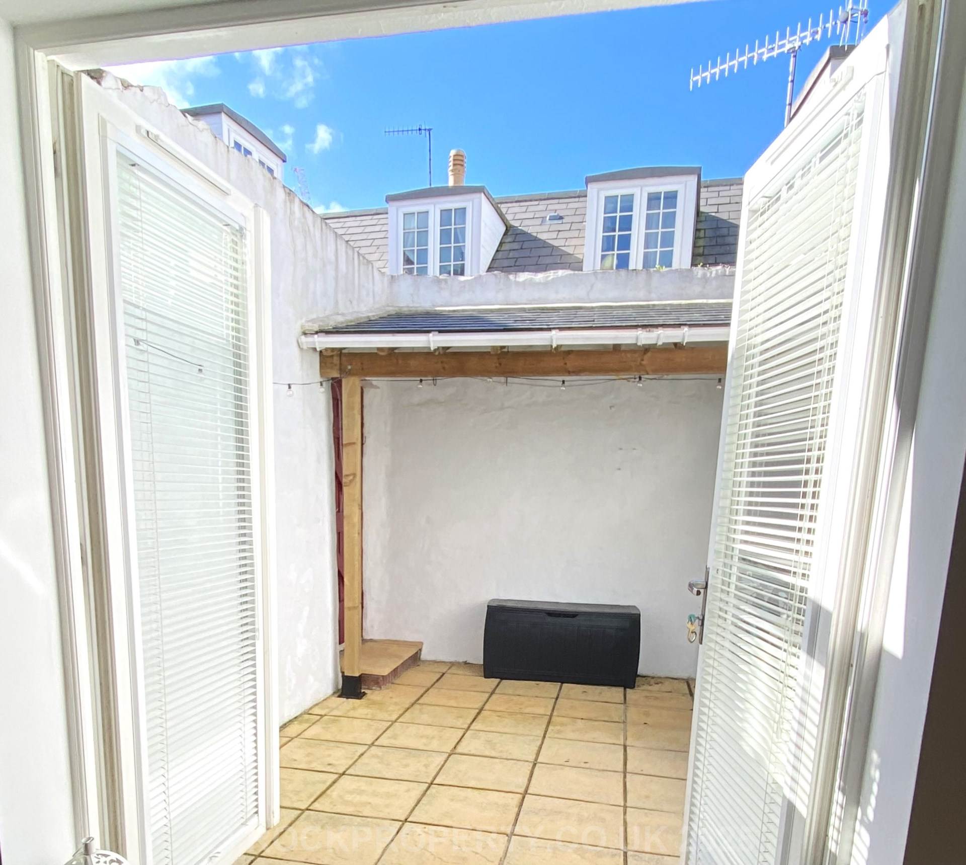 LOVELY 3 BED 2 BATH FAMILY HOME, Great Union Road, St Helier, Image 5