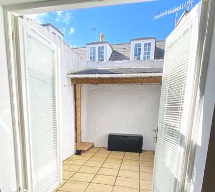 LOVELY 3 BED 2 BATH FAMILY HOME, Great Union Road, St Helier, Image 5