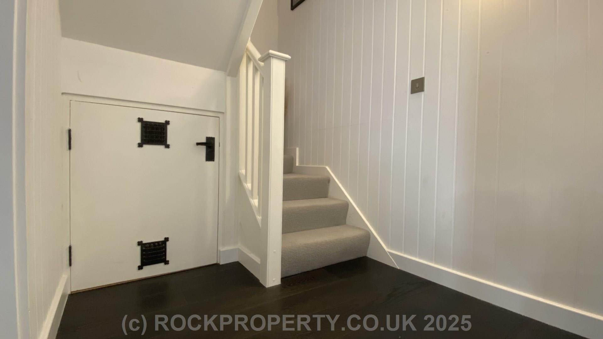 EXQUISITE 4 BED 2 BATH BARN CONVERSION, Le Vieux Beaumont, St Peter, Image 10