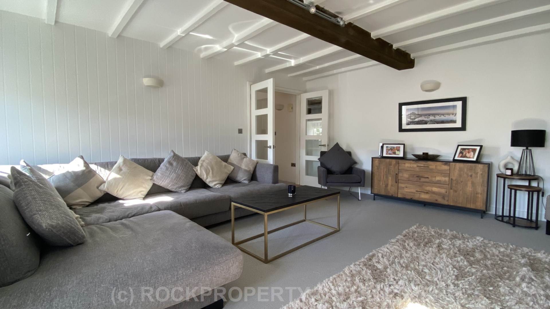 EXQUISITE 4 BED 2 BATH BARN CONVERSION, Le Vieux Beaumont, St Peter, Image 15