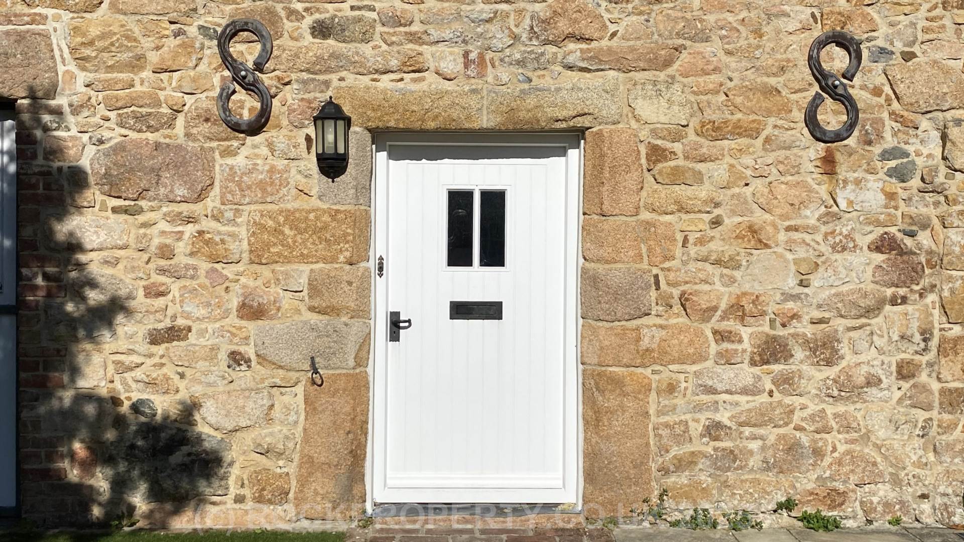 EXQUISITE 4 BED 2 BATH BARN CONVERSION, Le Vieux Beaumont, St Peter, Image 4