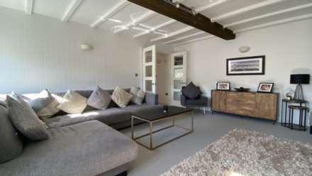 EXQUISITE 4 BED 2 BATH BARN CONVERSION, Le Vieux Beaumont, St Peter, Image 15
