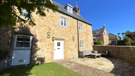 EXQUISITE 4 BED 2 BATH BARN CONVERSION, Le Vieux Beaumont, St Peter, Image 2