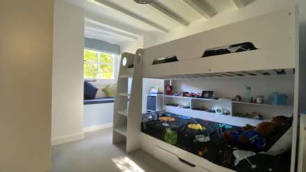 EXQUISITE 4 BED 2 BATH BARN CONVERSION, Le Vieux Beaumont, St Peter, Image 9