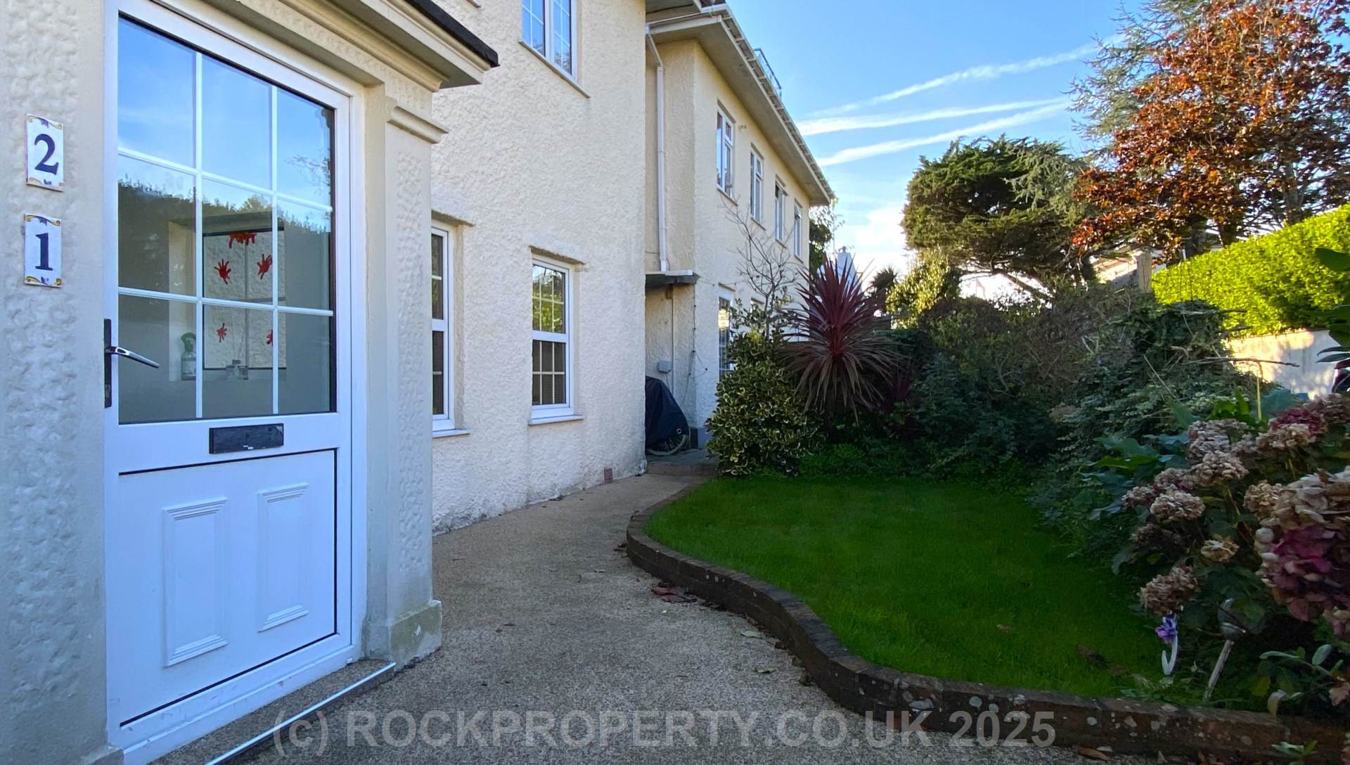 SPACIOUS 3 BED 2 BATH DUPLEX, Le Chemin Au Greves, Grouville, Image 17