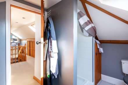 SPACIOUS 3 BED 2 BATH DUPLEX, Le Chemin Au Greves, Grouville, Image 13