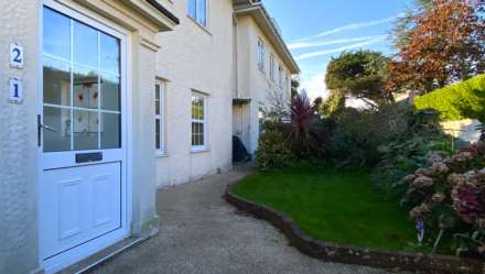 SPACIOUS 3 BED 2 BATH DUPLEX, Le Chemin Au Greves, Grouville, Image 17