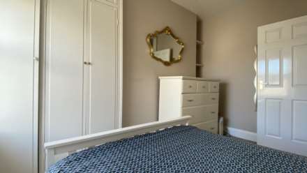LIGHT & BRIGHT 1 BED FLAT, David Place, St Helier, Image 10