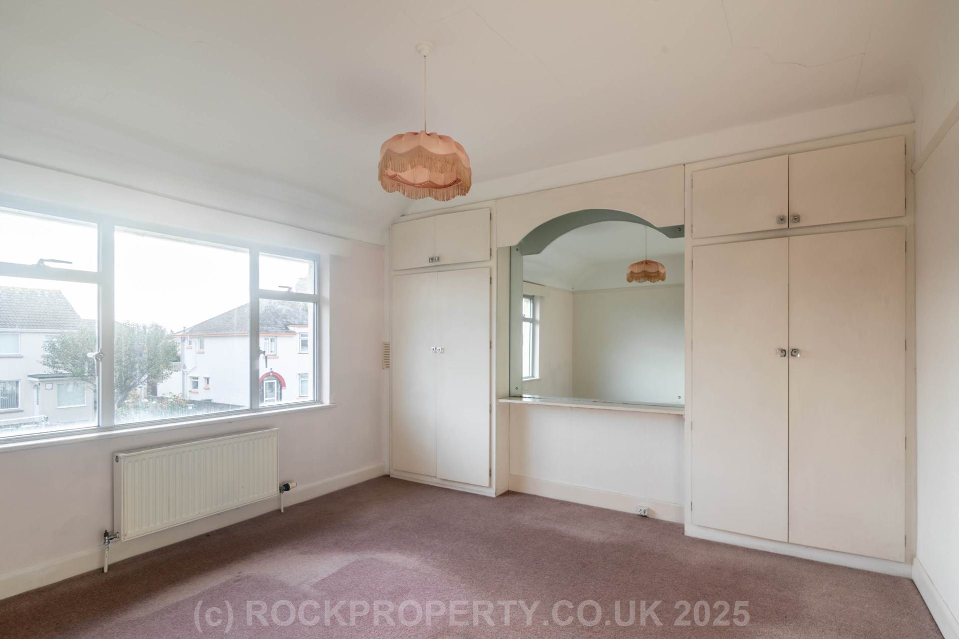 Large 3 Bed with Huge Potential, Blenheim Avenue, St Saviour, Image 14