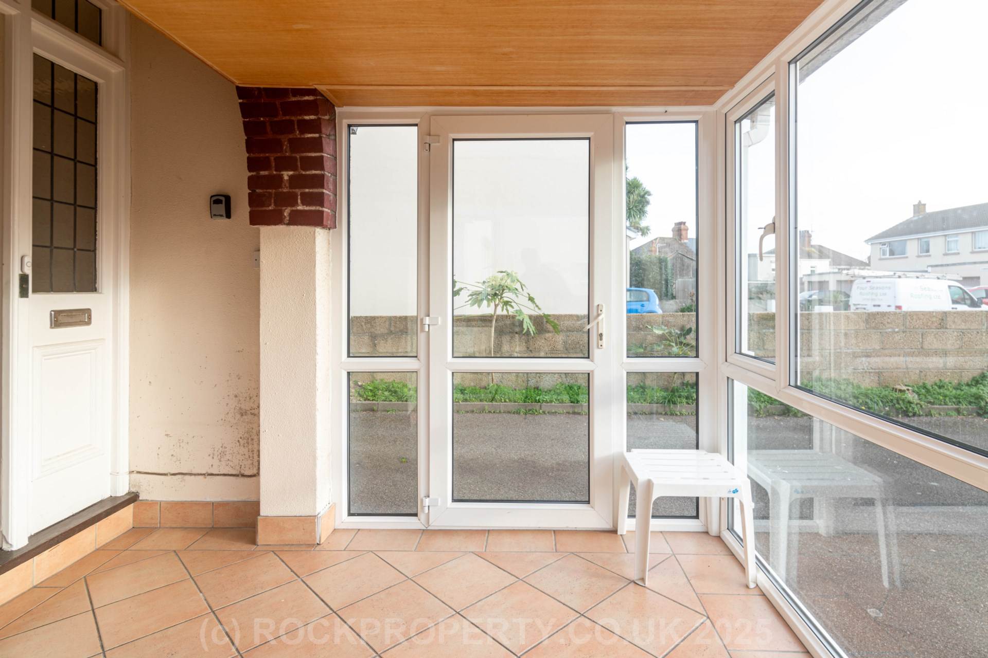 Large 3 Bed with Huge Potential, Blenheim Avenue, St Saviour, Image 3
