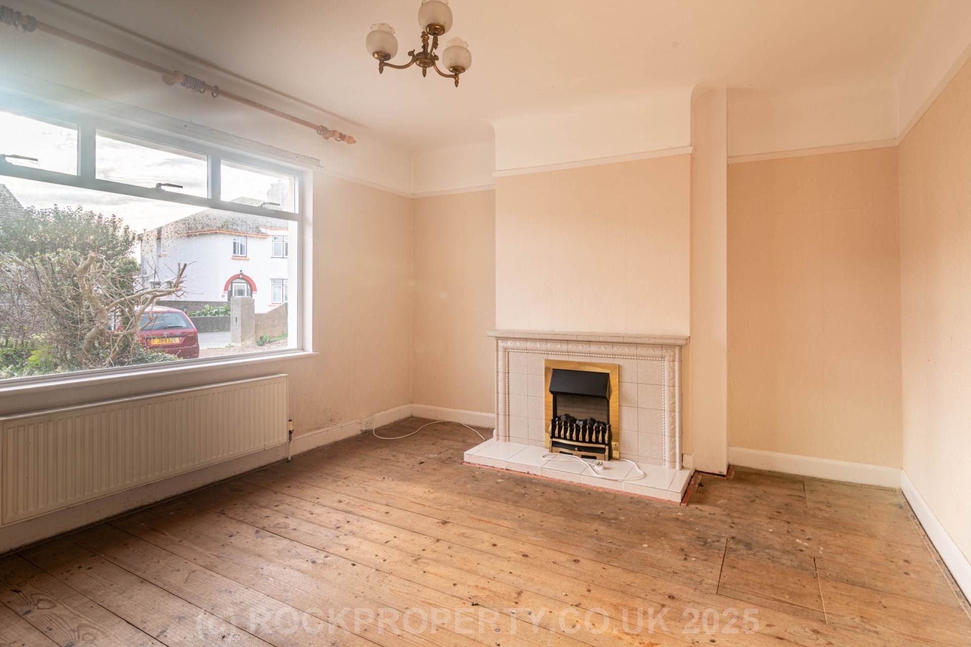 Large 3 Bed with Huge Potential, Blenheim Avenue, St Saviour, Image 9