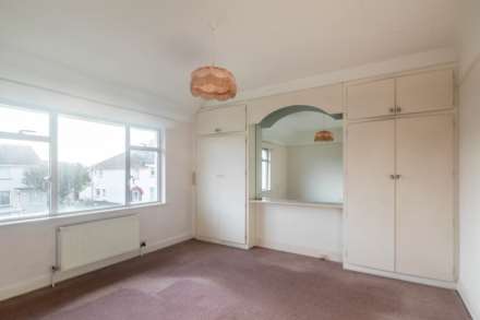 Large 3 Bed with Huge Potential, Blenheim Avenue, St Saviour, Image 14