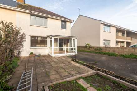 Large 3 Bed with Huge Potential, Blenheim Avenue, St Saviour, Image 24