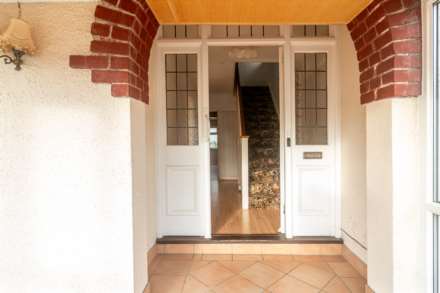 Large 3 Bed with Huge Potential, Blenheim Avenue, St Saviour, Image 4