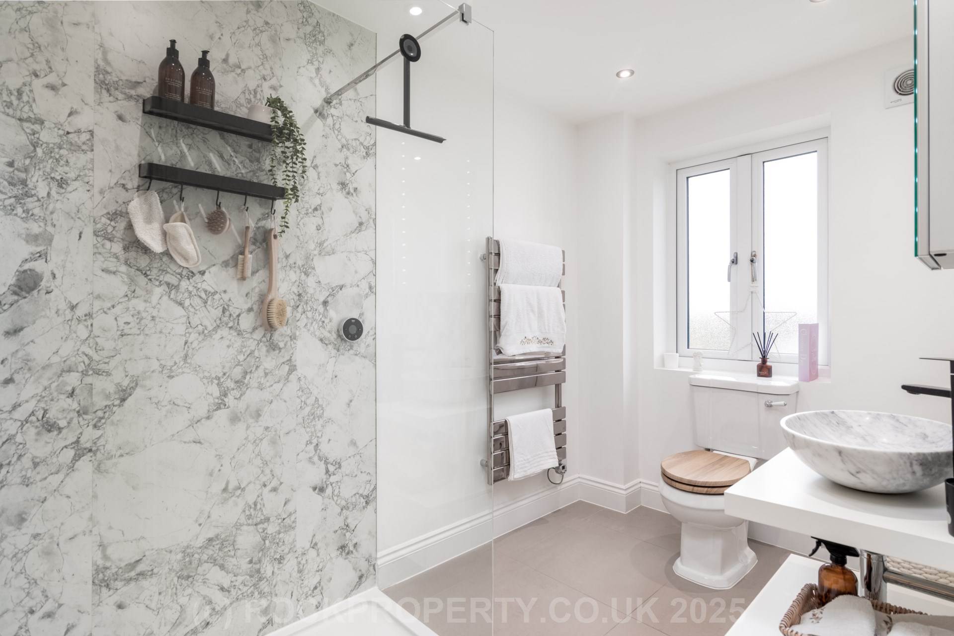 SALE AGREED BY ROCKPROPERTY, Clos De La Fontaine, Mont Fallu, St Peter, Image 11