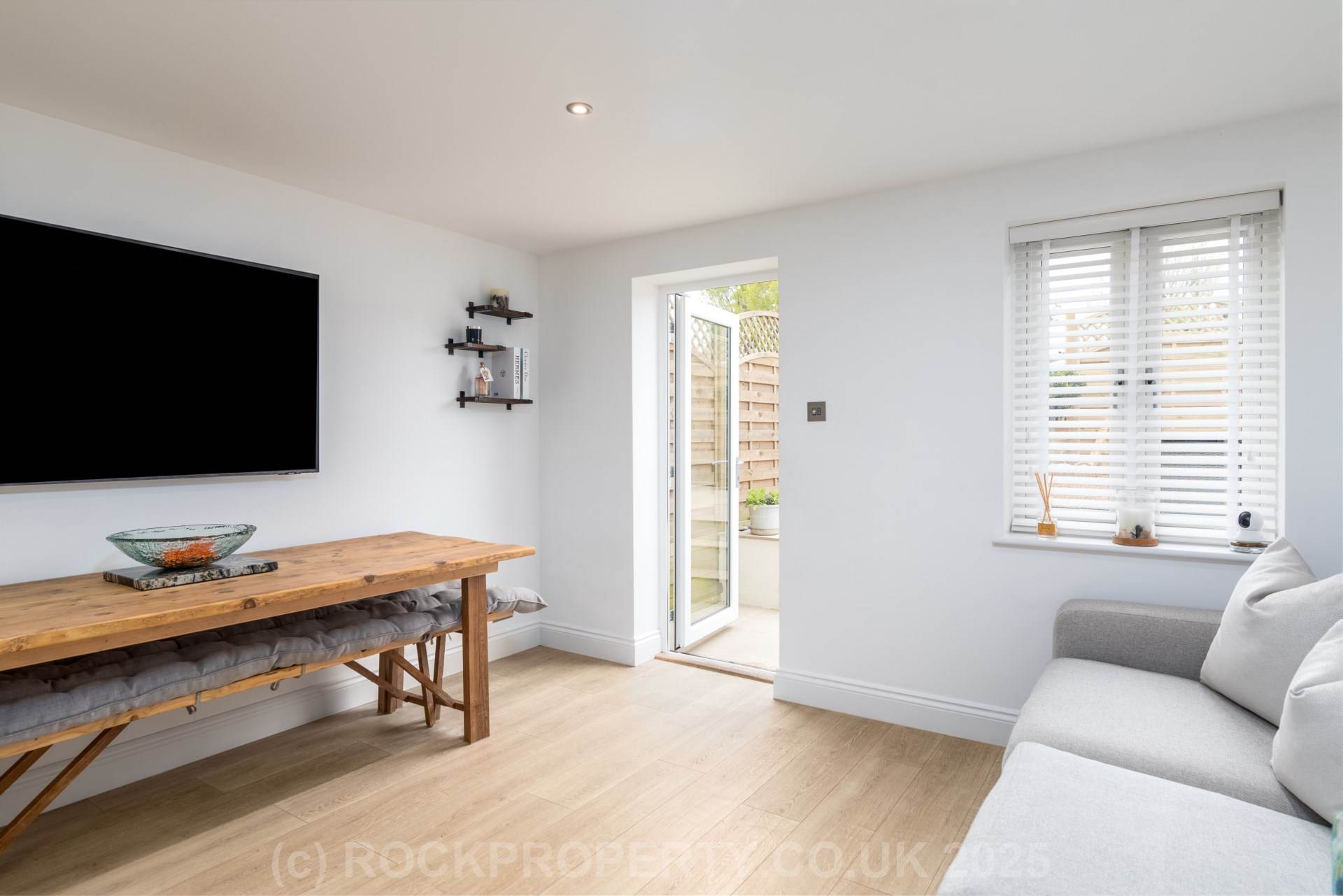 SALE AGREED BY ROCKPROPERTY, Clos De La Fontaine, Mont Fallu, St Peter, Image 7