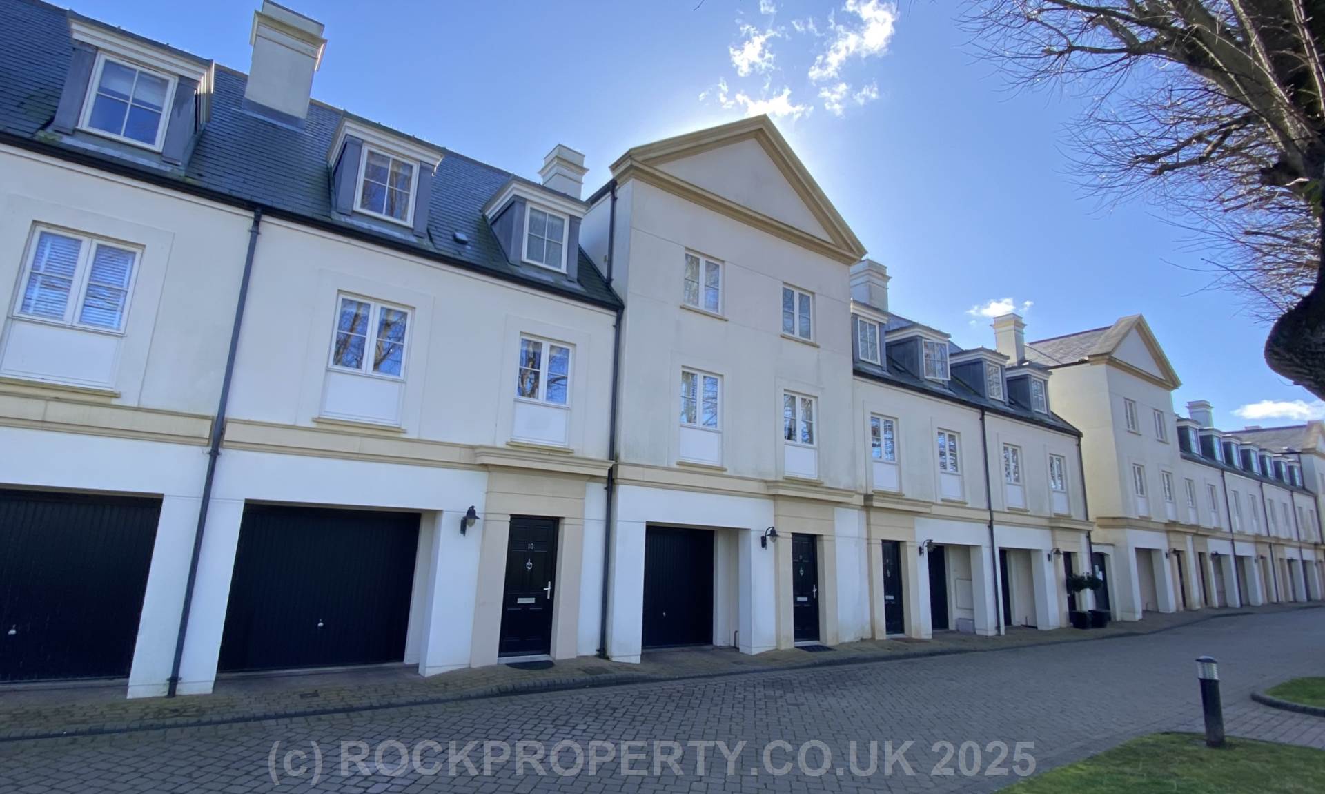 Large 3 Bed 3 Bath Family Home, Belvedere, St Saviour, Image 1