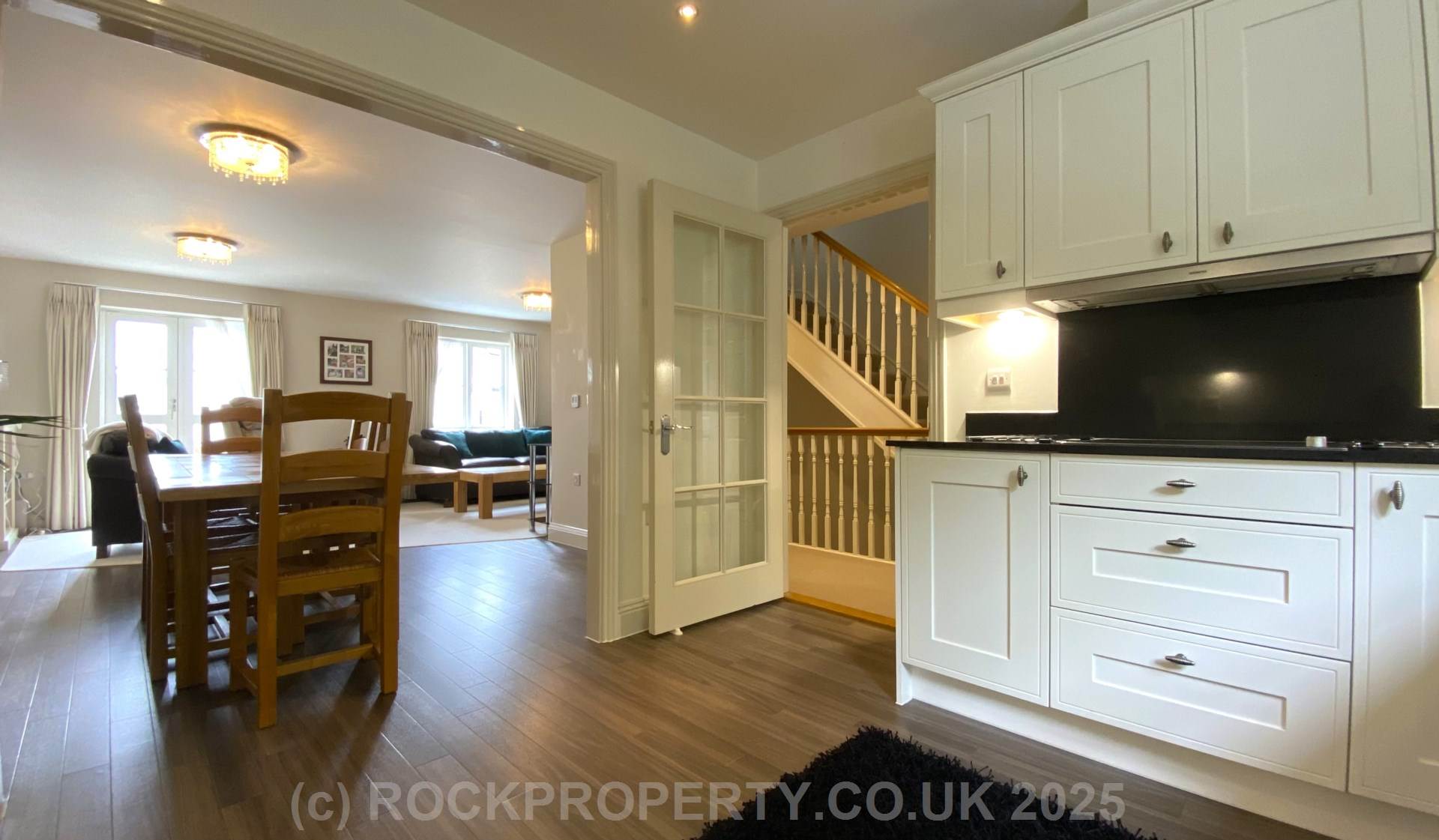 Large 3 Bed 3 Bath Family Home, Belvedere, St Saviour, Image 10