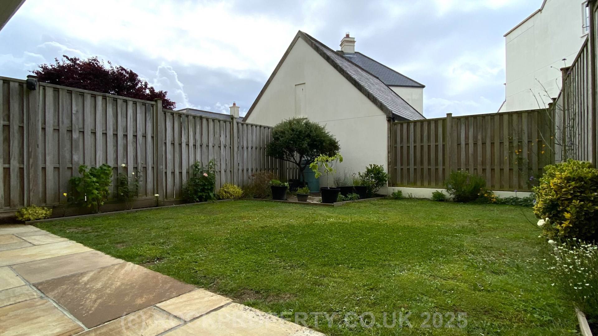 Large 3 Bed 3 Bath Family Home, Belvedere, St Saviour, Image 2
