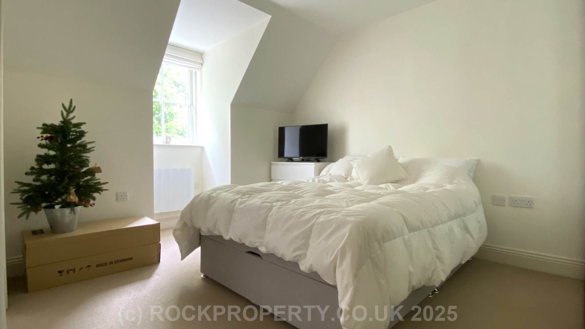 Large 3 Bed 3 Bath Family Home, Belvedere, St Saviour, Image 23