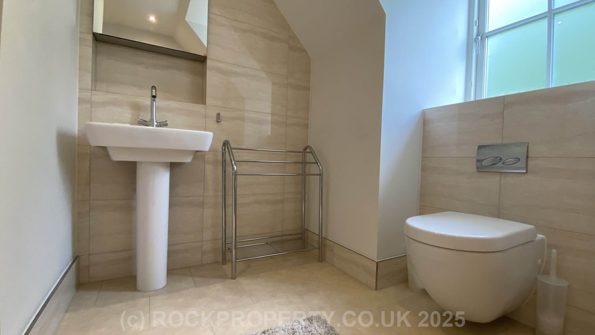 Large 3 Bed 3 Bath Family Home, Belvedere, St Saviour, Image 25