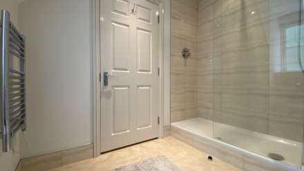 Large 3 Bed 3 Bath Family Home, Belvedere, St Saviour, Image 26