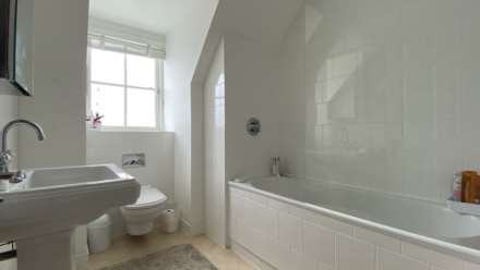 Large 3 Bed 3 Bath Family Home, Belvedere, St Saviour, Image 30