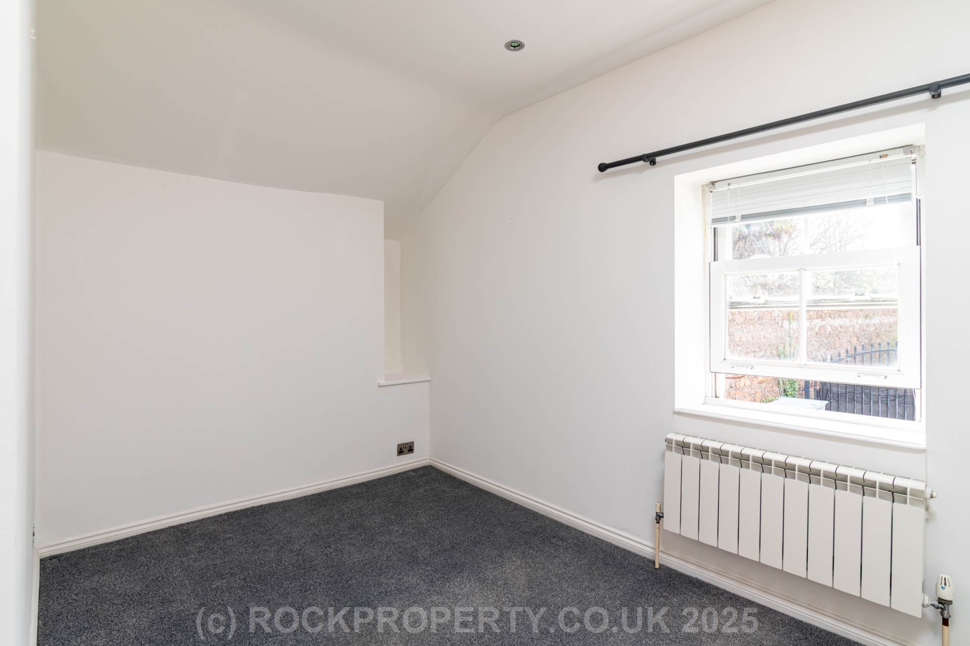 3 Bed Family Home, Byron Road, St Helier, Image 15
