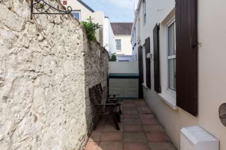 3 Bed Family Home, Byron Road, St Helier, Image 3
