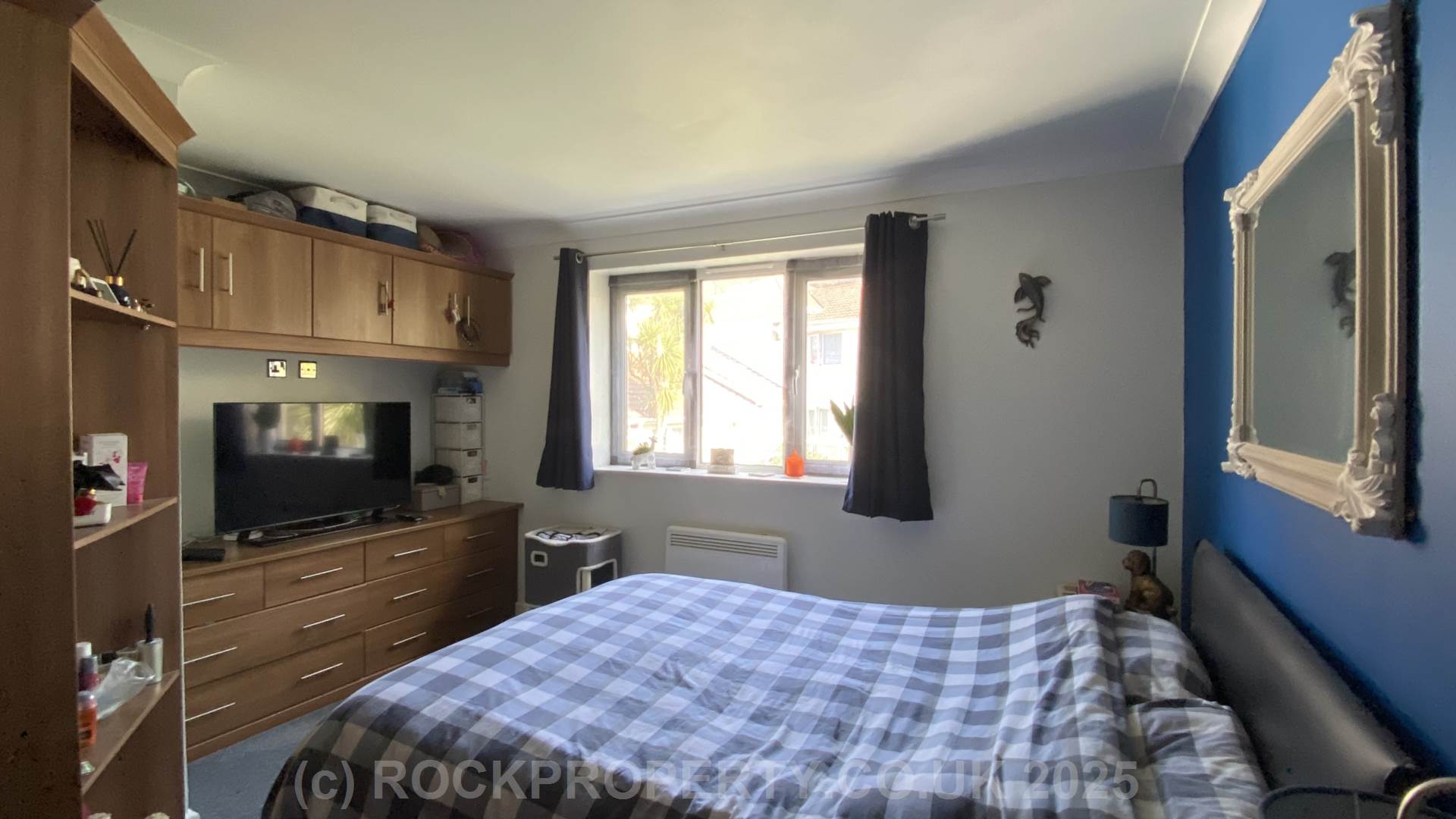 Sale Agreed by Rockproperty, Waverley Crescent, St Saviours Rd, Image 12